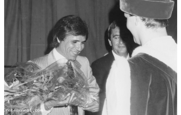 1985 - Garbo d'Oro, omaggio floreale dalla contrada dell’Oca