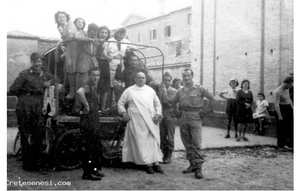 1945 - Gita a Monte Oliveto Maggiore