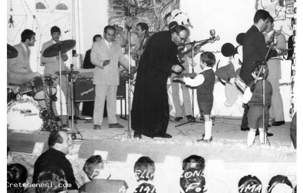 1968 - Premiazione dei fratelli Gallorini al Festival della canzone