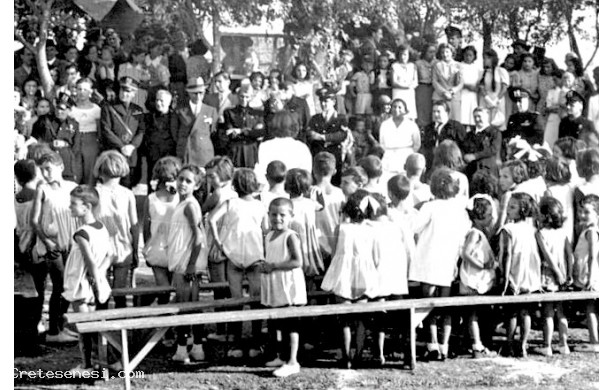 1938 - Visita degli esponenti fascisti alla colonia Elioterapica