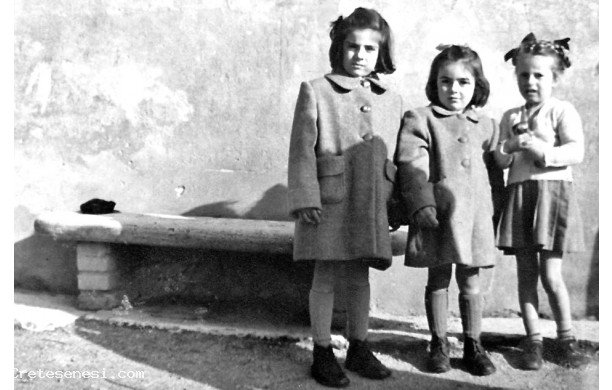 1953 - Tre amichette a Poggio Pinci
