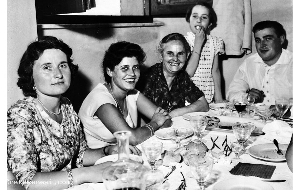 1958, Domenica 31 Agosto - A pranzo dai Torpigliani