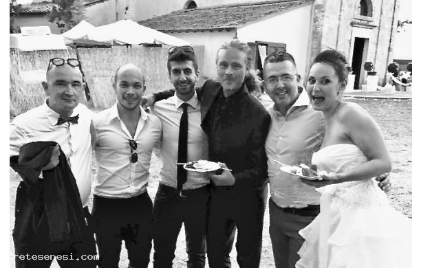 2015, Sabato 8 Agosto - Giacomo Equatori si sposa a Vescona