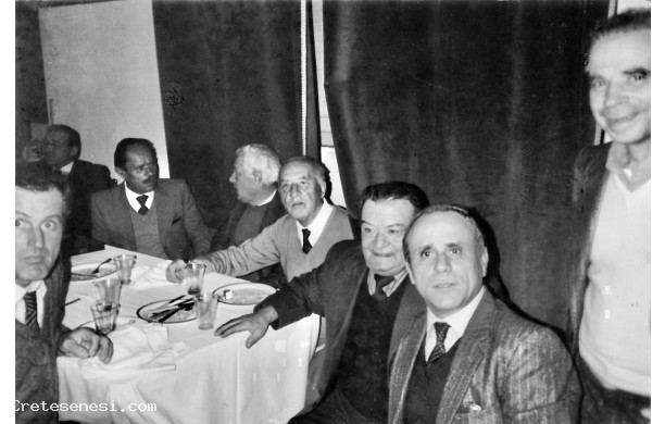 1986 - Bazzino festeggia con gli amici