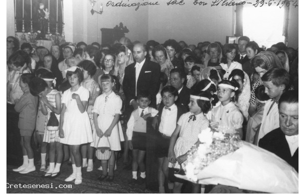 1964, Martedì 29 Giugno - I partecipanti alla prima Messa di don Silvano