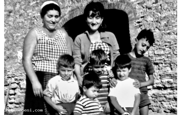 1954 - Una bella nidiata di ragazzini