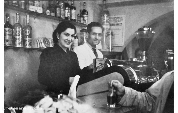 1961 – Terzino e Gina al Bar Guidi