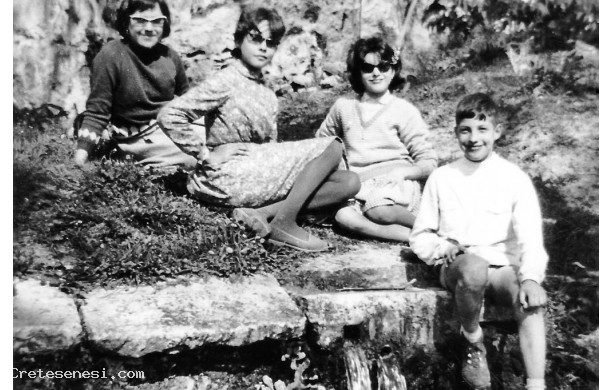 1963 - Ragazze in gita a Capo Grottoli