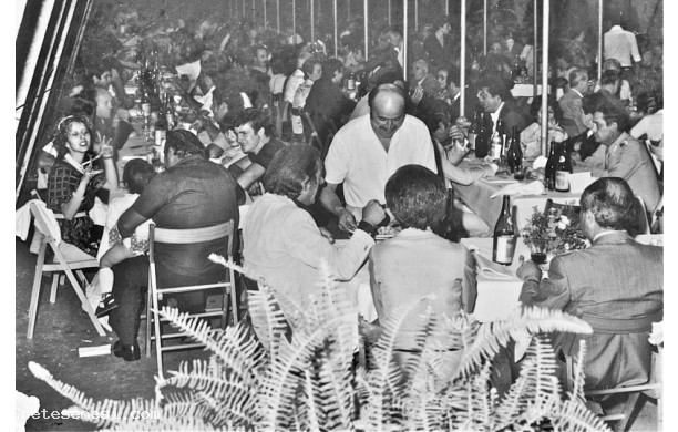 1980, 20 Settembre - Garbo d’Oro, la struttura di supporto per la cena dei Menciaioli