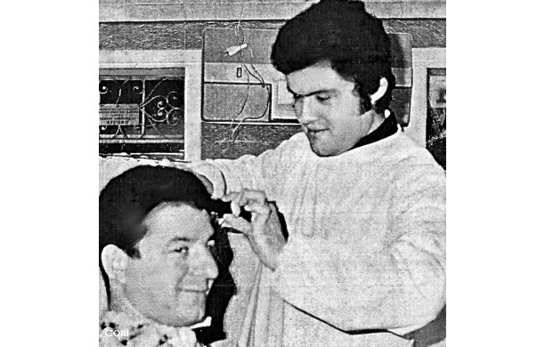 1964 - Il barbiere Giorgio agli inizi della sua attivita'