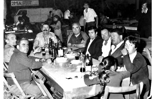 1973 - Cena fra amici alla 6^ Mostra Mercato Ascianese