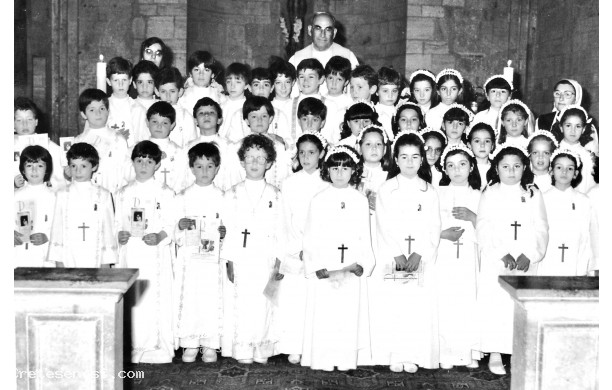 1986 - Ragazzini e ragazzine alla Prima Comunione