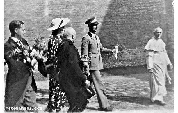 1935, Martedi 28 Maggio -  Umberto di Savoia e Maria Josè a Monte Oliveto
