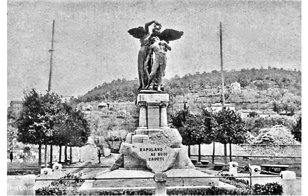 1940? - Il monumento di recente costruzione