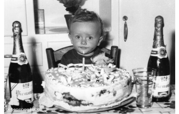1964 - Proprio una grande torta
