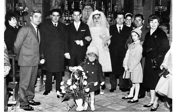 1962, Gomenica 30 Dicembre - Franco e Rosanna a fine cerimonia religiosa