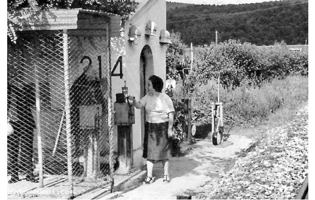 1985 - Passaggio a livello sulla Provinciale nord