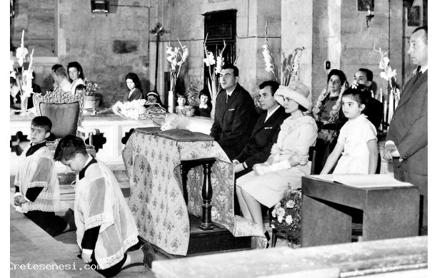 1964, Domenica 28 Giugno - Marcello e Anna in chiesa