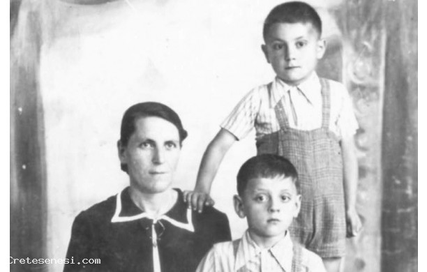 1943 - Settimia con i suoi figli