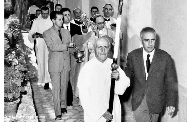 1965, Giugno - Si consacra la chiesa di San Giuseppe falegname