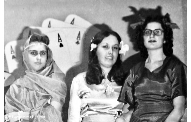 1969 - Amiche a Carnevale
