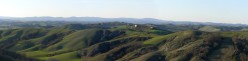Vista da Montauto verso la Valdarbia
