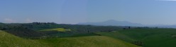Guardando a sud verso l'Amiata