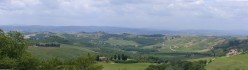 La valle dell'Ombrone con Montemori asulla destra