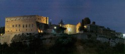 La rocca di notte