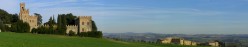 Panoramica del castello e del borgo sottostante