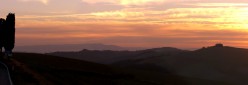 Tramonto sulle colline tra San Giovanni e Chiusure