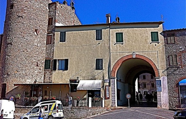 Porta Nuova e Piazza Matteotti