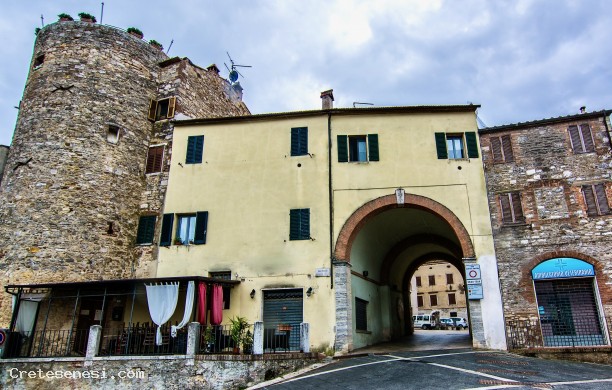 Porta Nuova e Piazza Matteotti